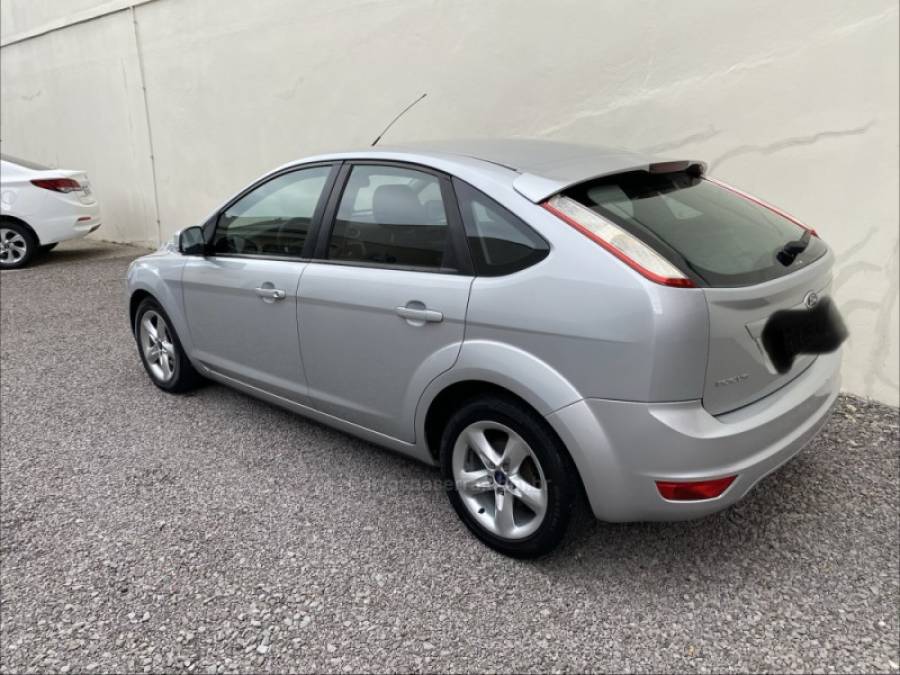 FORD - FOCUS - 2011/2011 - Prata - R$ 41.900,00