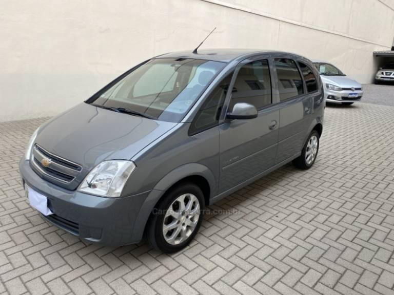 CHEVROLET - MERIVA - 2012/2012 - Cinza - R$ 31.900,00