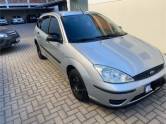FORD - FOCUS - 2008/2008 - Prata - R$ 25.900,00
