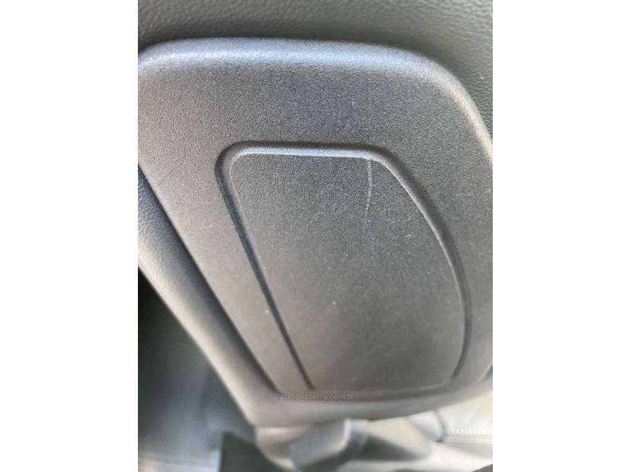 PEUGEOT - 308 - 2015/2016 - Prata - R$ 54.900,00