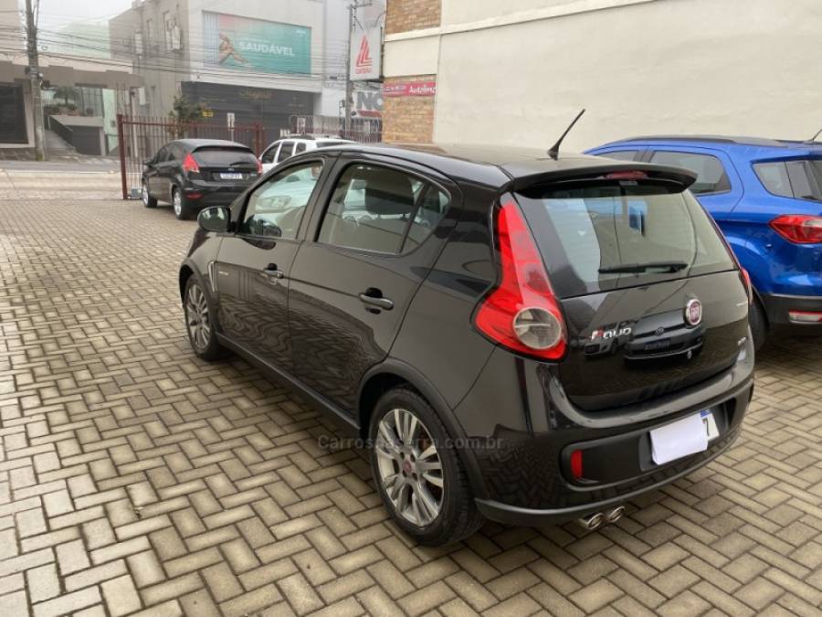 FIAT - PALIO - 2013/2013 - Preta - R$ 41.900,00