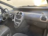 CITROËN - XSARA PICASSO - 2011/2012 - Prata - R$ 23.900,00