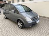 CHEVROLET - MERIVA - 2012/2012 - Cinza - R$ 31.900,00