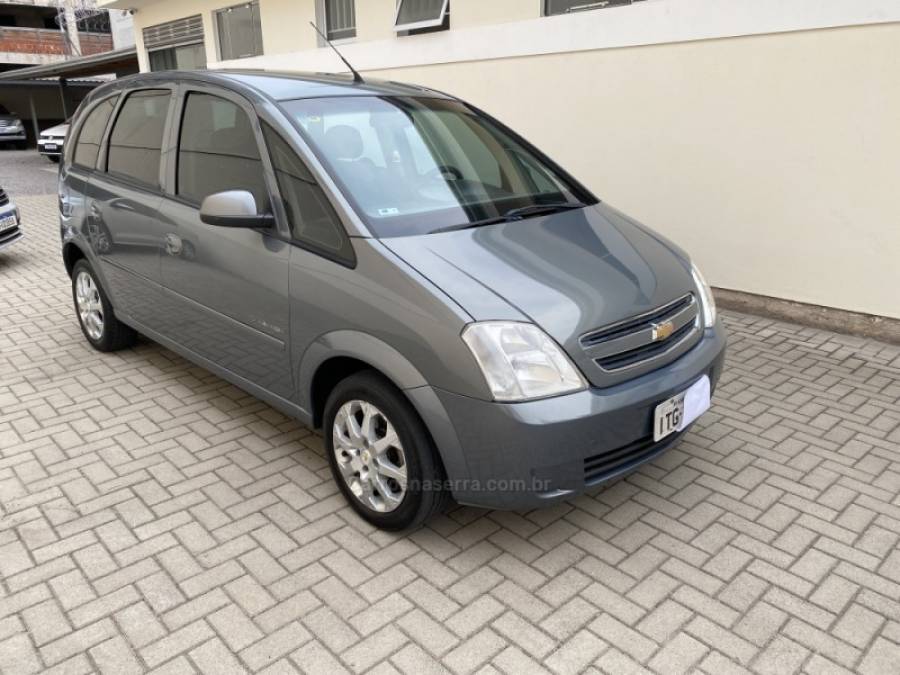 CHEVROLET - MERIVA - 2012/2012 - Cinza - R$ 31.900,00