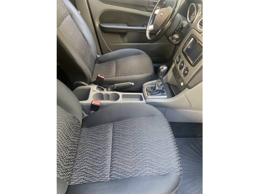 FORD - FOCUS - 2011/2012 - Cinza - R$ 40.900,00