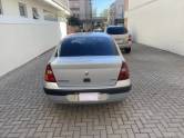 RENAULT - CLIO - 2004/2004 - Prata - R$ 19.900,00