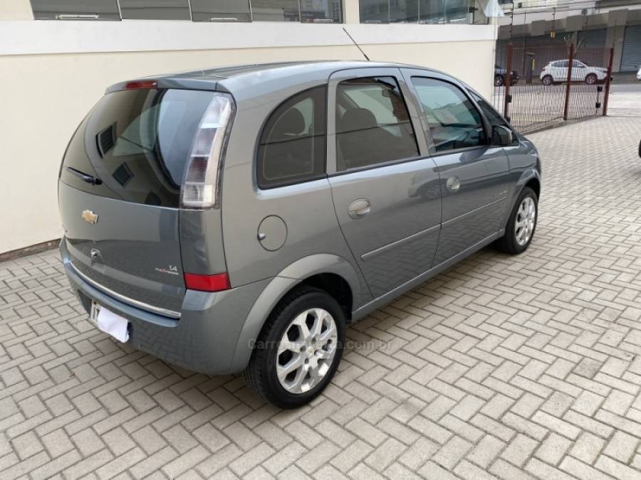 CHEVROLET - MERIVA - 2012/2012 - Cinza - R$ 31.900,00