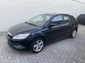 FORD - FOCUS - 2011/2012 - Preta - R$ 42.900,00