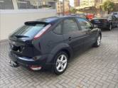 FORD - FOCUS - 2011/2012 - Preta - R$ 42.900,00