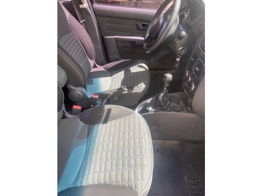 FIAT - PALIO - 2015/2015 - Cinza - R$ 46.900,00